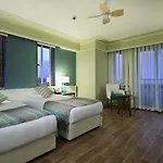 호텔 Club Grand 시데