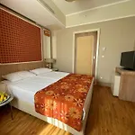 فندق Club Grand 5*