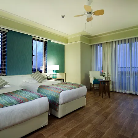 Club Grand ホテル シダ