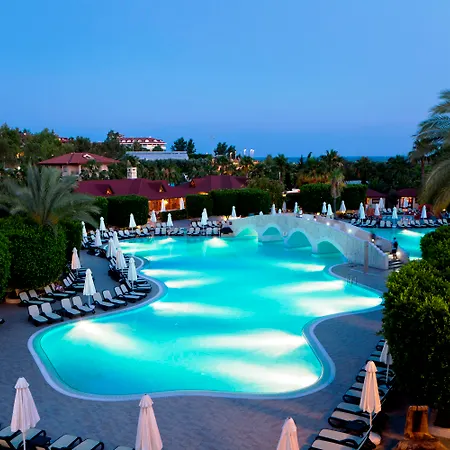 Club Grand Готель Сіде