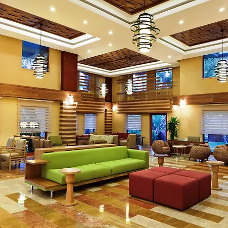 Club Grand