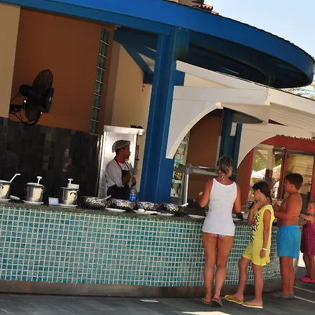 ホテル Club Grand 5*