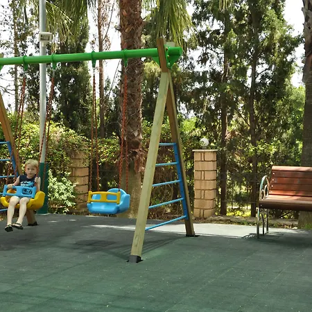 Club Grand ホテル 5*