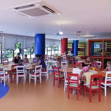 Готель Club Grand Сіде