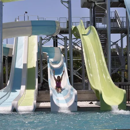 ホテル Club Grand シダ