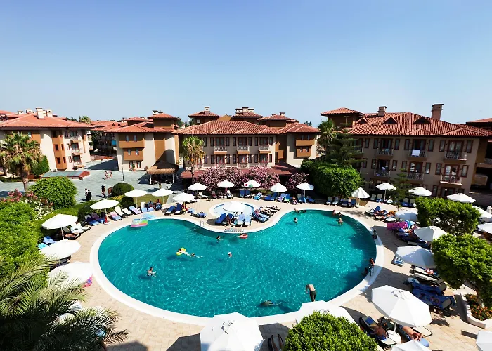 Club Grand Готель