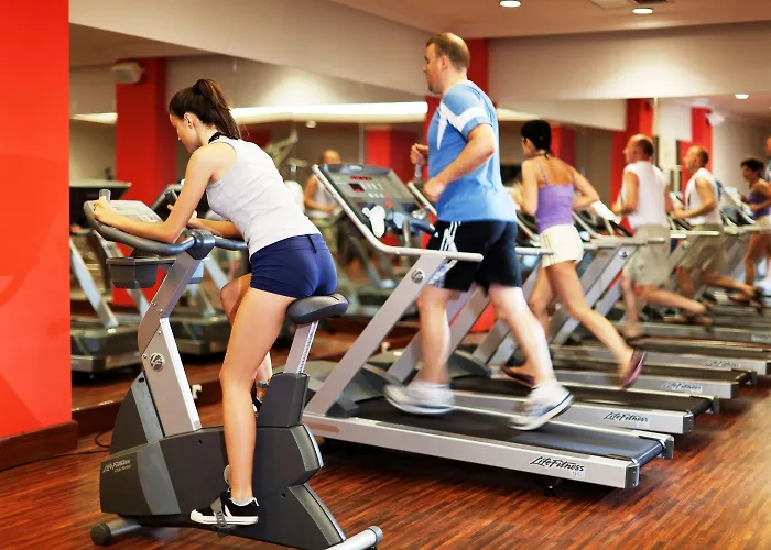 Club Grand فندق سيدي