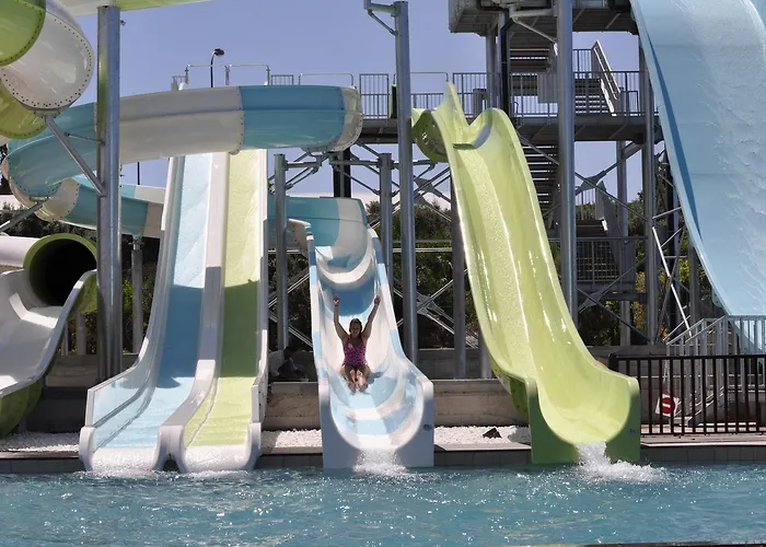 Готель Club Grand Сіде