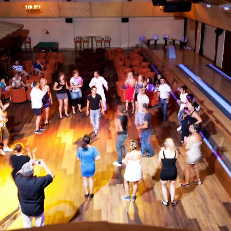 Club Grand Готель Сіде