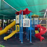 מלון Club Grand 5*