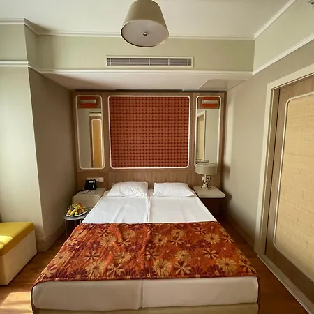 Club Grand 5* سيدي