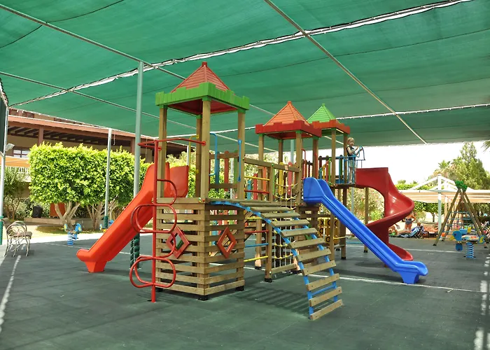 Club Grand מלון 5*